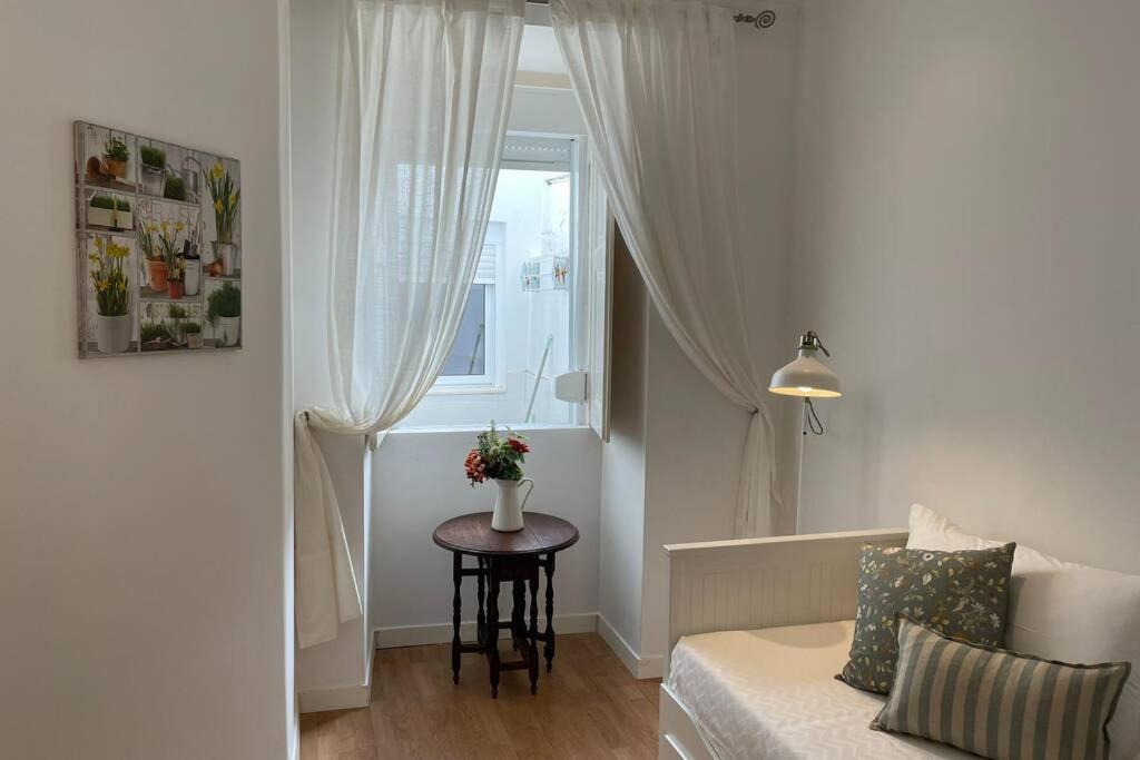 Janelas Verdes 37 Фару Экстерьер фото